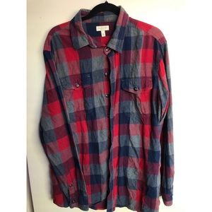 Red and Grey Men’s long sleeve flannel